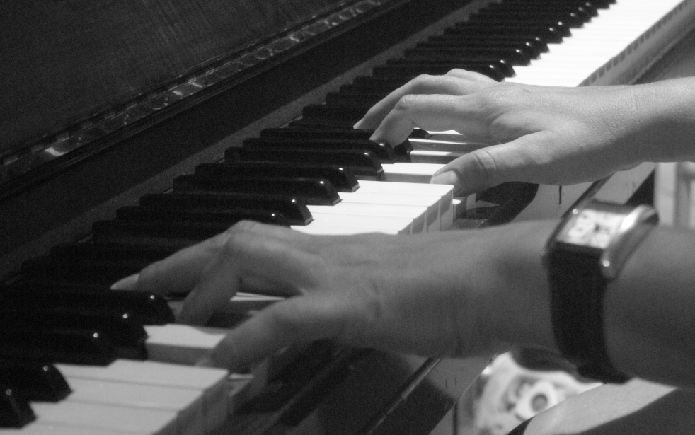 3-1-p-richard_stone-piano_magic